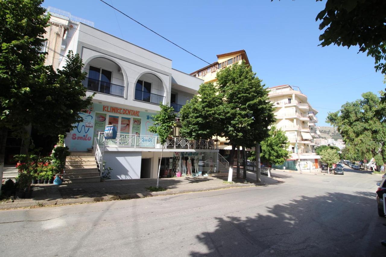 Vila 31 Sarandë Exterior foto