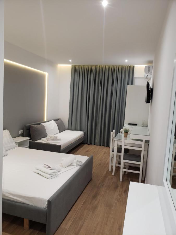 Vila 31 Sarandë Exterior foto