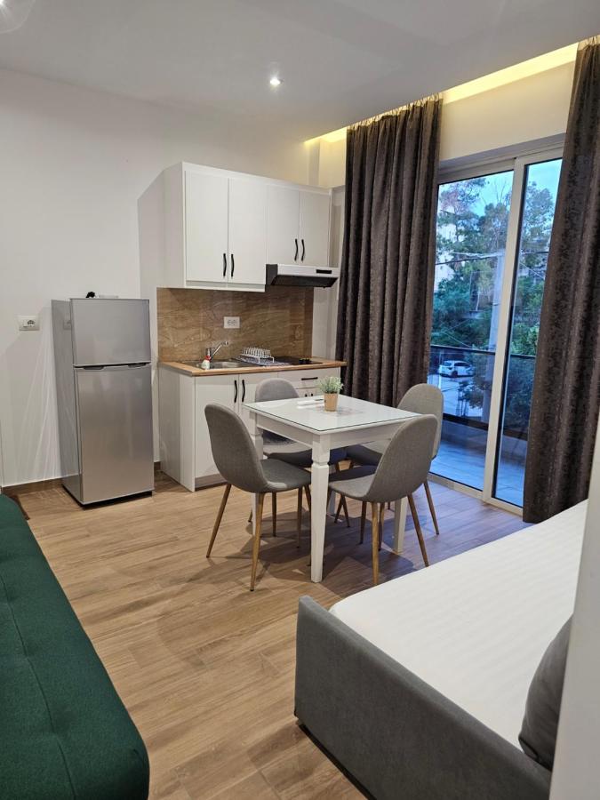 Vila 31 Sarandë Exterior foto
