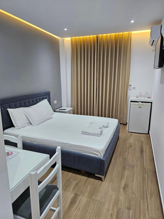 Vila 31 Sarandë Exterior foto
